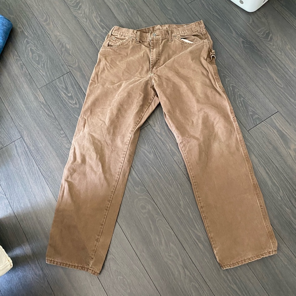 Dickie’s carpenter pants
